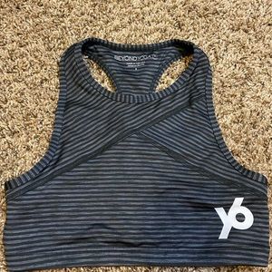Beyond Yoga Six Top